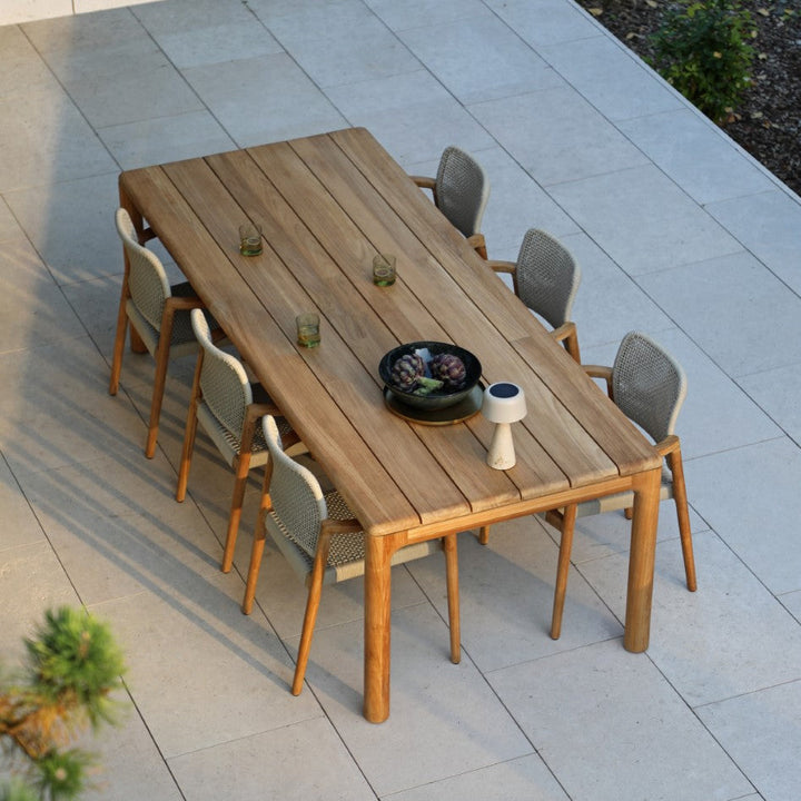 Tolo tuinset in teak met 6 stapelbare Tolo tuinstoelen