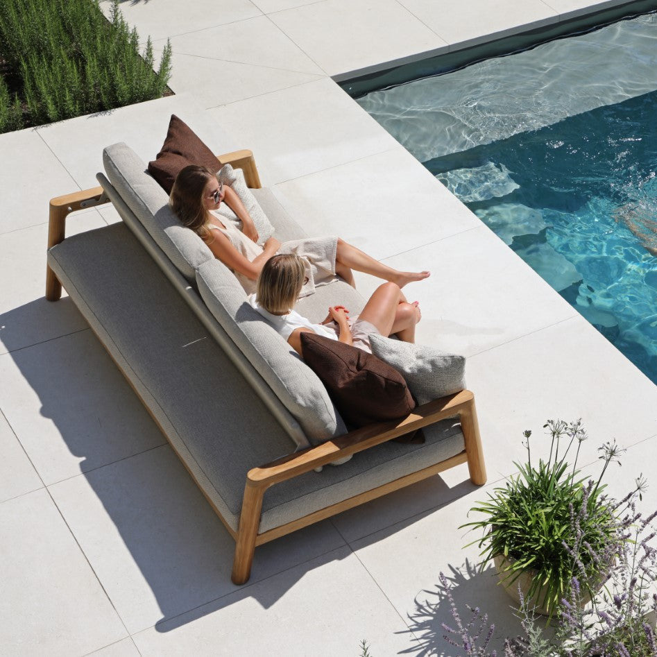 Tolo loungeset in teak en all-weather kussens