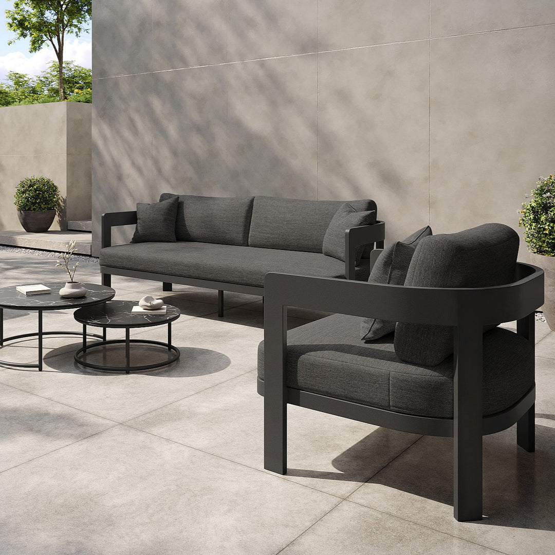 Domani loungeset in antracite (charcoal) aluminium en all-weather kussens showroommodel