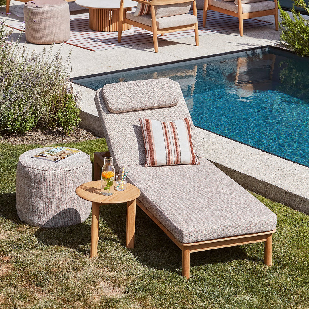 Tofino lounger in teak met all-weather kussen
