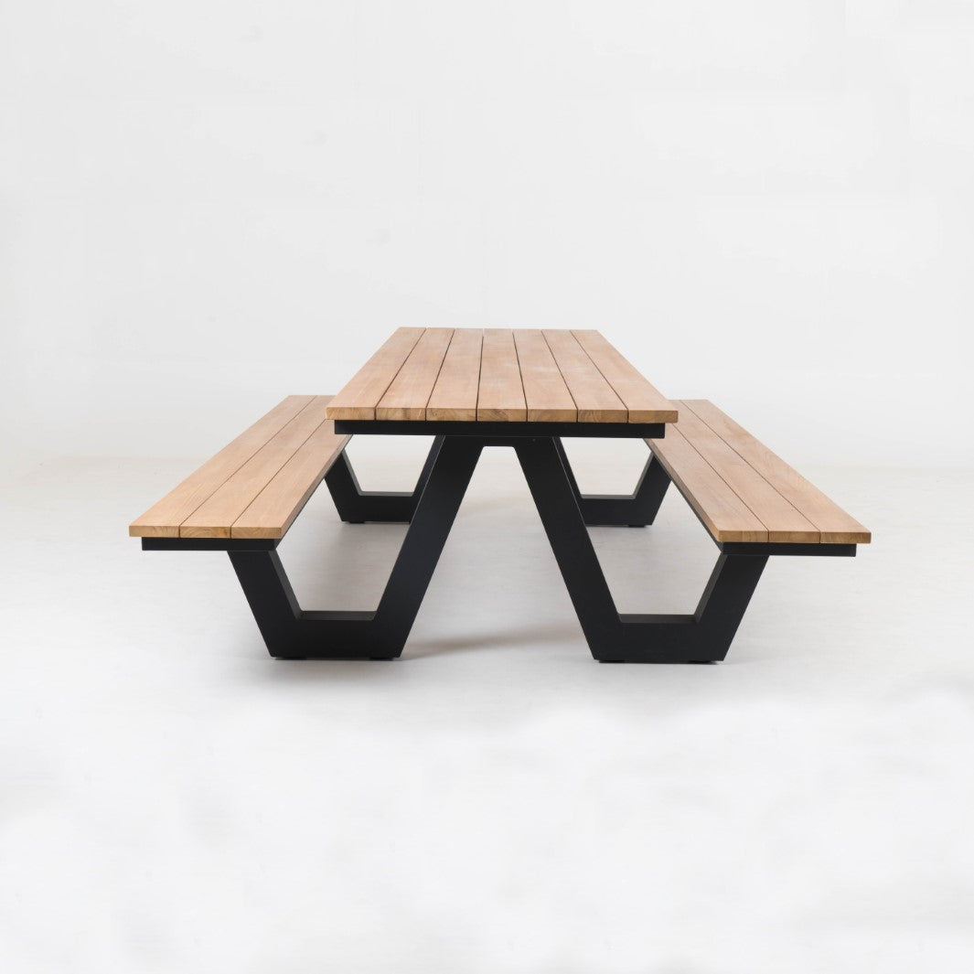 Capri Picnic Table