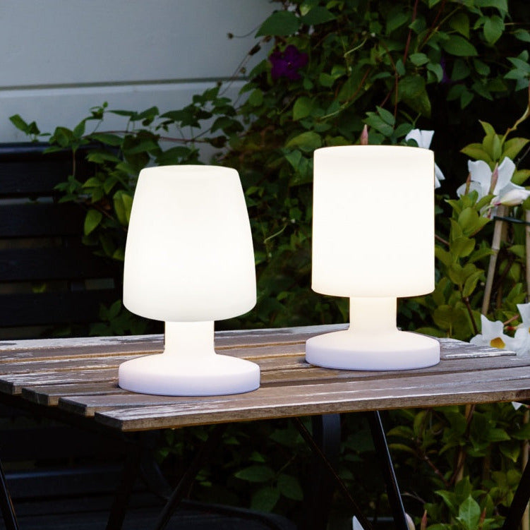 Dora outdoor table lamp