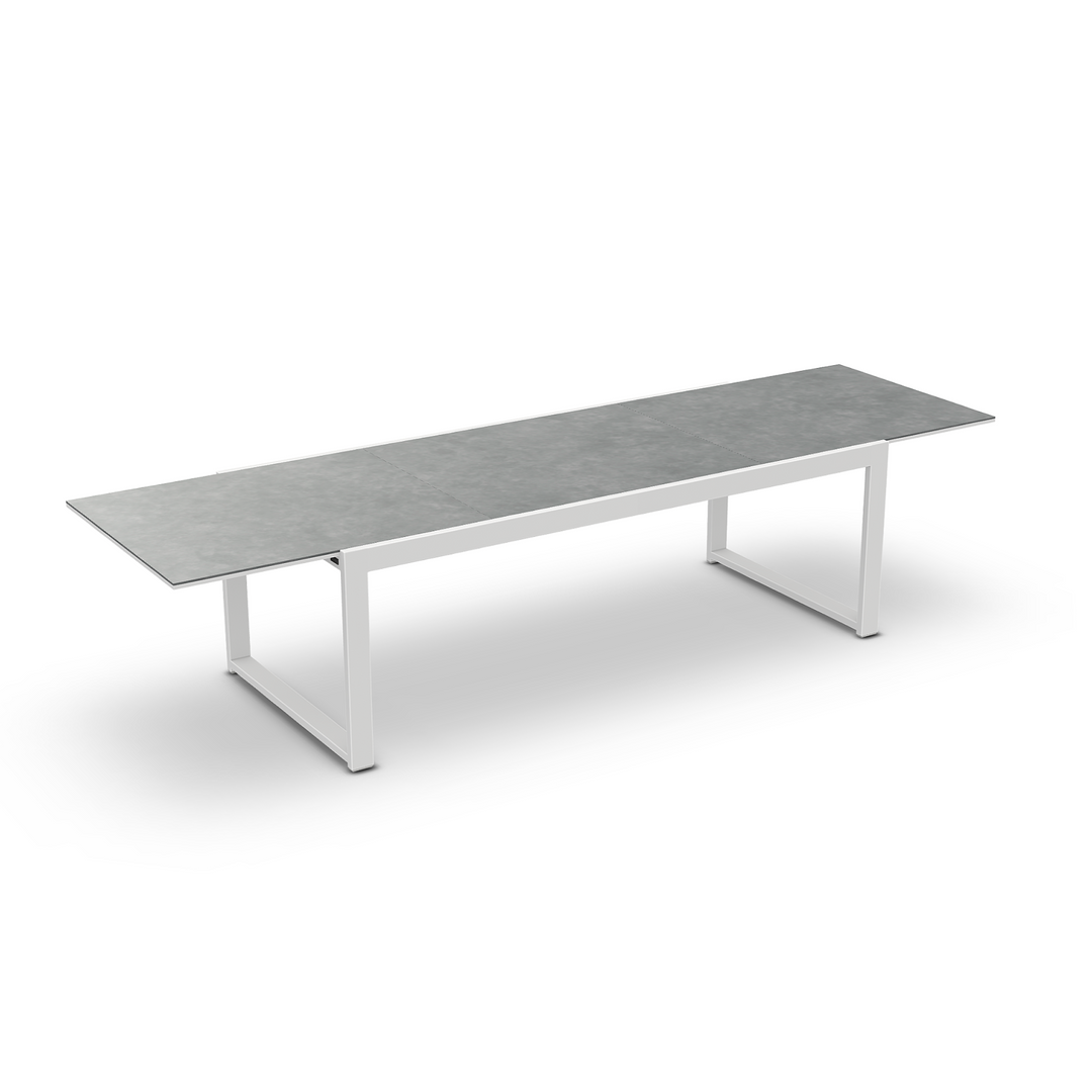 Vigo table 220-330cm white matt