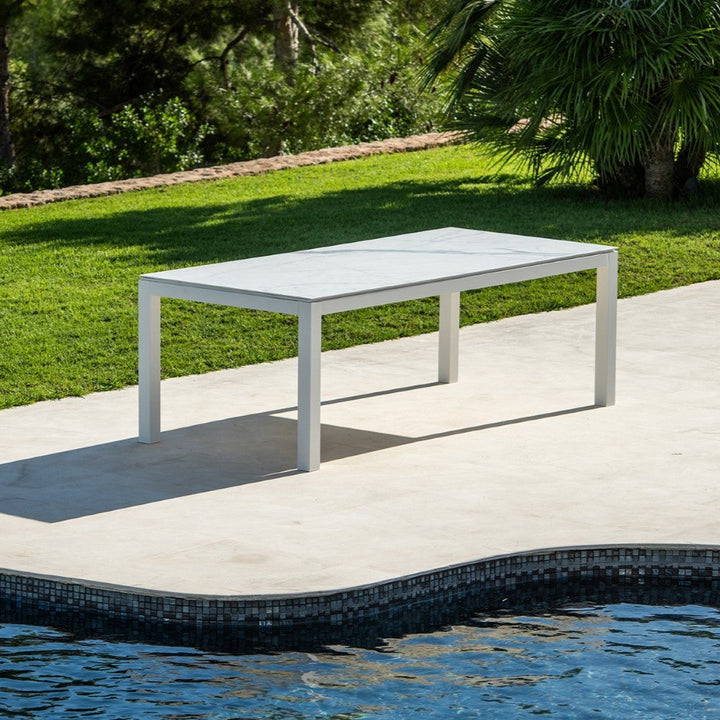 Danli garden table white matt 280x100